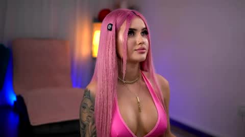 Snapshot of miky_lust chatting on April 2026 08:39:01 AM Miky online show from April 2026 08:39:01 AM