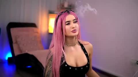 Snapshot of miky_lust chatting on May 2026 06:10:01 AM Miky online show from May 2026 06:10:01 AM