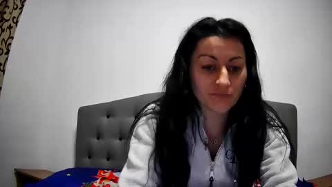 Mikyloveu online show from December 2024 07:41:02 PM