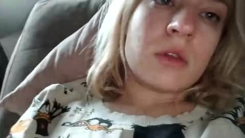 Snapshot of mila_420 chatting on November 2025 10:52:02 AM Mila 420 online show from November 2025 10:52:02 AM