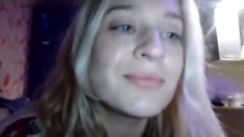 Snapshot of mila_420 chatting on December 2025 06:50:01 PM Mila 420 online show from December 2025 06:50:01 PM