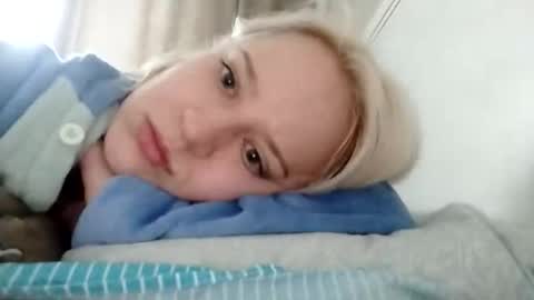 Mila 420 online show from April 2026 05:01:02 AM