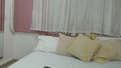 mila_adamss online show from January 2026 09:35:01 AM