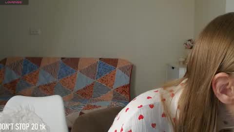 mila_bananaa online show from June 2026 01:06:02 PM