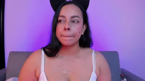 mila  online show from May 2026 10:26:02 PM