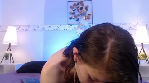 Snapshot of mila_gh1 chatting on December 2024 08:21:02 PM Mila online show from December 2024 08:21:02 PM