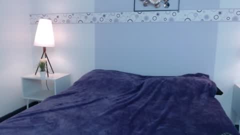 Snapshot of mila_gh1 chatting on December 2024 06:57:01 PM Mila online show from December 2024 06:57:01 PM