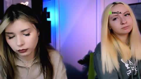 Snapshot of mila_glow chatting on January 2026 07:17:01 PM mila_glow online show from January 2026 07:17:01 PM