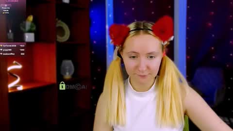 Snapshot of mila_glow chatting on March 2026 05:08:02 AM mila_glow online show from March 2026 05:08:02 AM