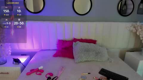 Snapshot of mila_hank chatting on November 2025 12:16:01 PM mila_hank online show from November 2025 12:16:01 PM