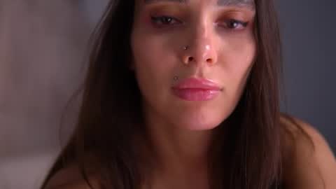 mila may  online show from February 2025 09:16:01 AM