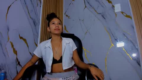 Mila online show from March 2026 01:54:02 AM