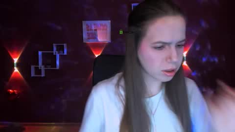 Snapshot of mila_sun__ chatting on February 2026 08:35:02 AM mila_sun__ online show from February 2026 08:35:02 AM