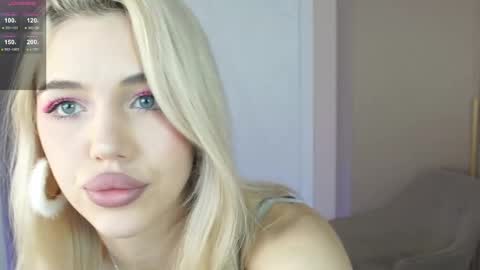 Snapshot of milabunny_ chatting on January 2026 10:39:01 AM Mila and u can call me sweet bunny online show from January 2026 10:39:01 AM