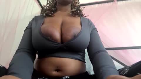 Snapshot of miladreama chatting on October 2025 04:05:02 PM Miladreama online show from October 2025 04:05:02 PM