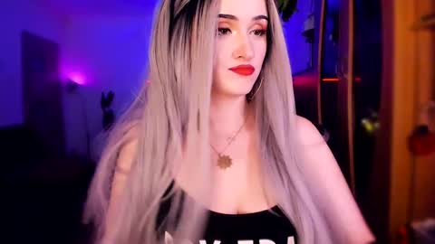 MiladyJolie online show from January 2025 04:49:02 AM