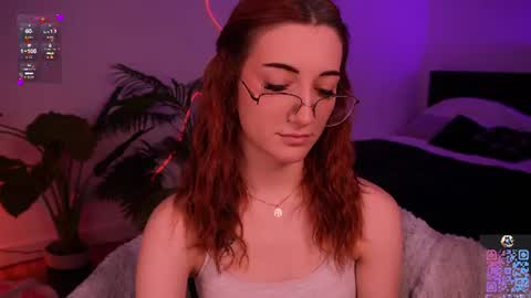 Snapshot of milaflameee_ chatting on June 2026 04:29:02 PM Mila . online show from June 2026 04:29:02 PM