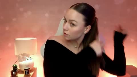 Mila Fleur online show from February 2026 02:58:02 PM