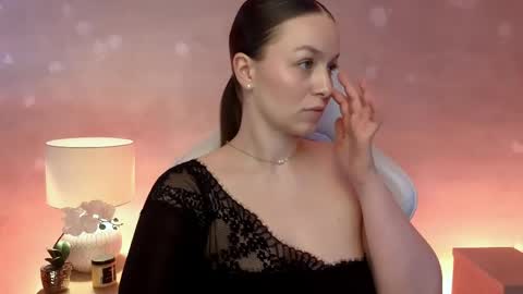 Snapshot of milafleur chatting on May 2026 02:12:01 PM Mila Fleur online show from May 2026 02:12:01 PM