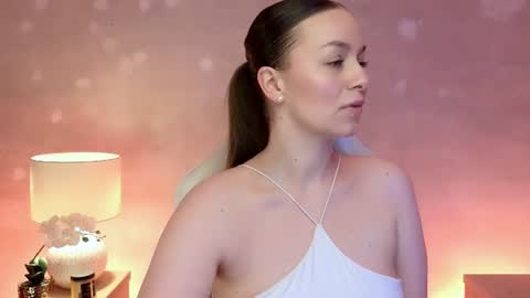 Snapshot of milafleur chatting on August 2026 03:14:02 PM Mila Fleur online show from August 2026 03:14:02 PM