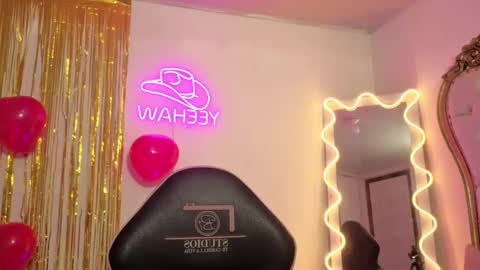 Snapshot of milah_tay chatting on February 2026 11:40:01 AM milah_tay online show from February 2026 11:40:01 AM