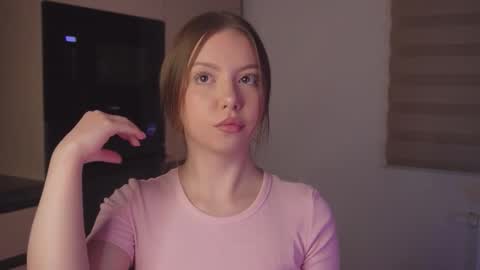 Mila online show from March 2026 03:17:01 PM