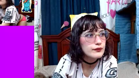 Snapshot of milalunala chatting on September 2025 06:41:02 PM Mila-Lunala online show from September 2025 06:41:02 PM