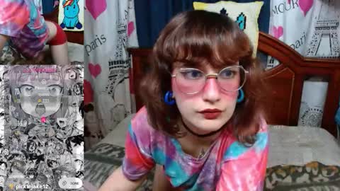 Snapshot of milalunala chatting on October 2025 02:12:02 AM Mila-Lunala online show from October 2025 02:12:02 AM