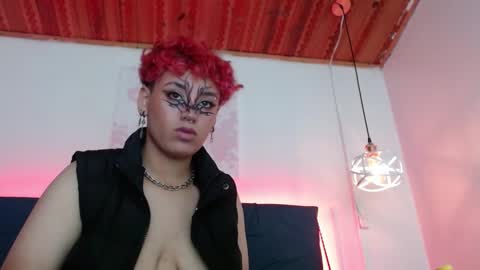 Snapshot of milan_rf chatting on January 2025 08:03:01 AM MILAN online show from January 2025 08:03:01 AM