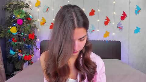 Milana online show from April 2026 07:13:01 AM