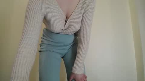 Snapshot of milana_neww chatting on April 2026 10:48:01 AM Milana online show from April 2026 10:48:01 AM
