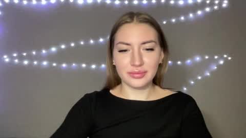 Milana online show from December 2024 06:38:02 PM