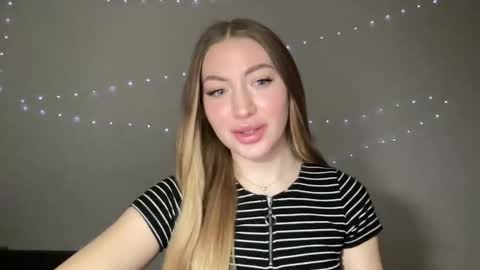 Milana online show from December 2024 07:15:02 PM