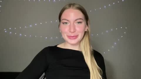 Milana online show from December 2024 06:50:01 PM