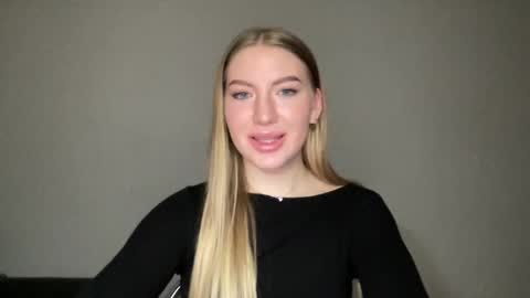 Milana online show from January 2025 07:08:01 PM