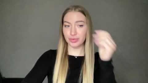 Milana online show from January 2025 03:26:01 PM