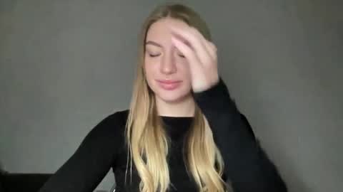 Milana online show from January 2025 12:15:01 PM