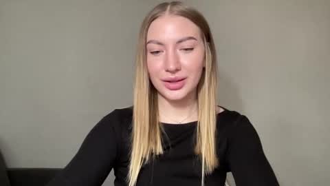 Milana online show from January 2025 11:01:02 AM