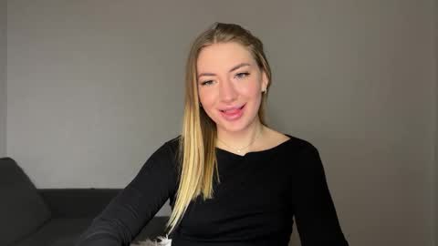 Milana online show from February 2025 09:03:02 PM