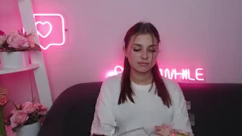 milanaangelas online show from January 2025 06:09:02 AM