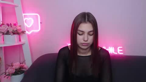 milanaangelas online show from January 2025 05:42:02 AM