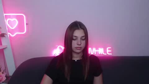 milanaangelas online show from February 2025 10:53:01 AM