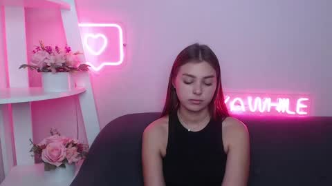 milanaangelas online show from February 2025 08:51:02 AM