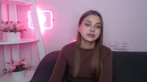 milanaangelas online show from September 2025 04:36:01 AM