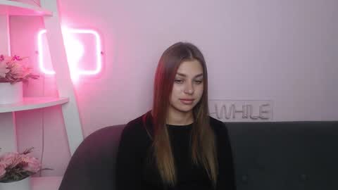 milanaangelas online show from October 2025 07:47:02 PM
