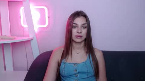 milanaangelas online show from February 2026 05:51:01 AM