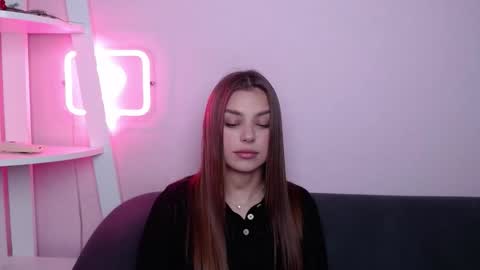 milanaangelas online show from March 2026 06:10:01 AM