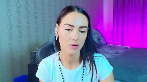 Milana online show from April 2026 01:28:02 PM