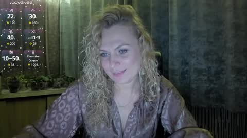 Snapshot of milanna_x chatting on November 2025 06:18:02 PM milanna_x online show from November 2025 06:18:02 PM