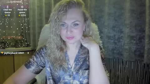 Snapshot of milanna_x chatting on December 2025 02:32:02 PM milanna_x online show from December 2025 02:32:02 PM